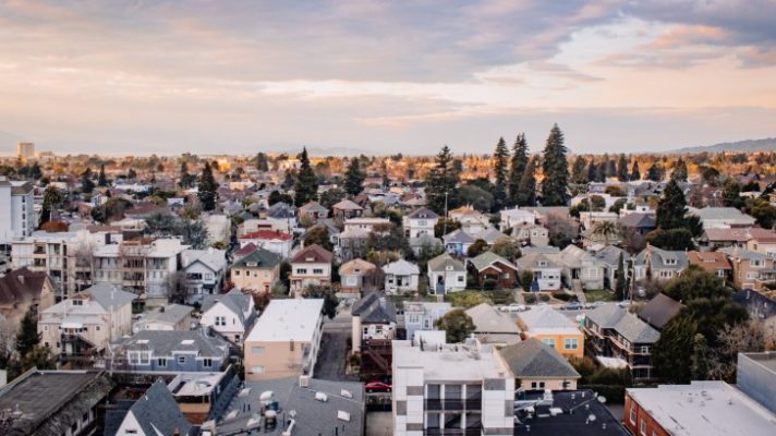 10 Safest Neighborhoods in Oakland (2024 Updated)